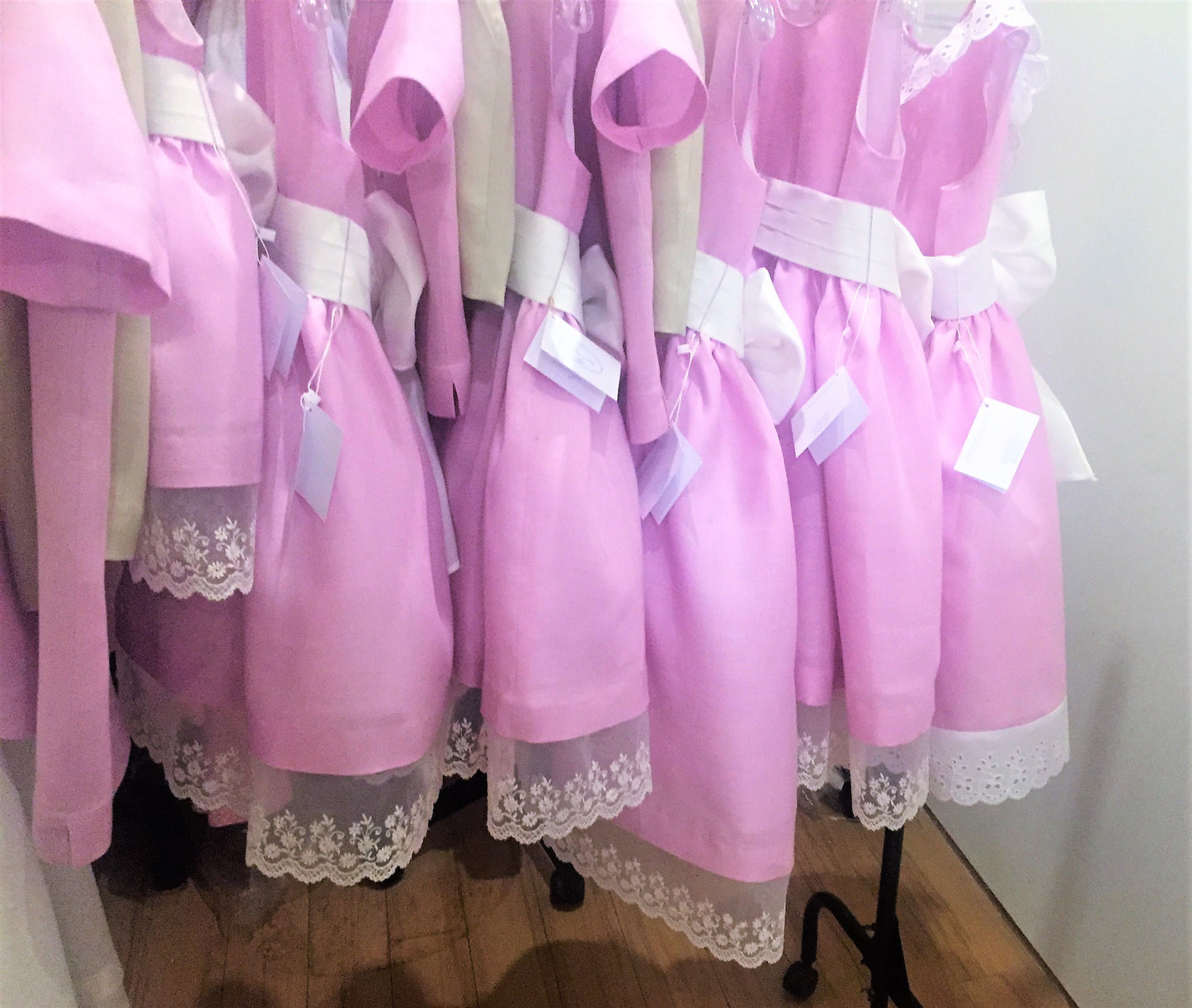 Vestidos de Ceremonia y pajes