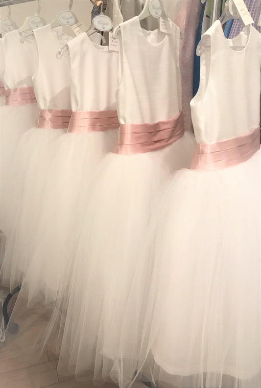 Vestidos de Ceremonia y pajes